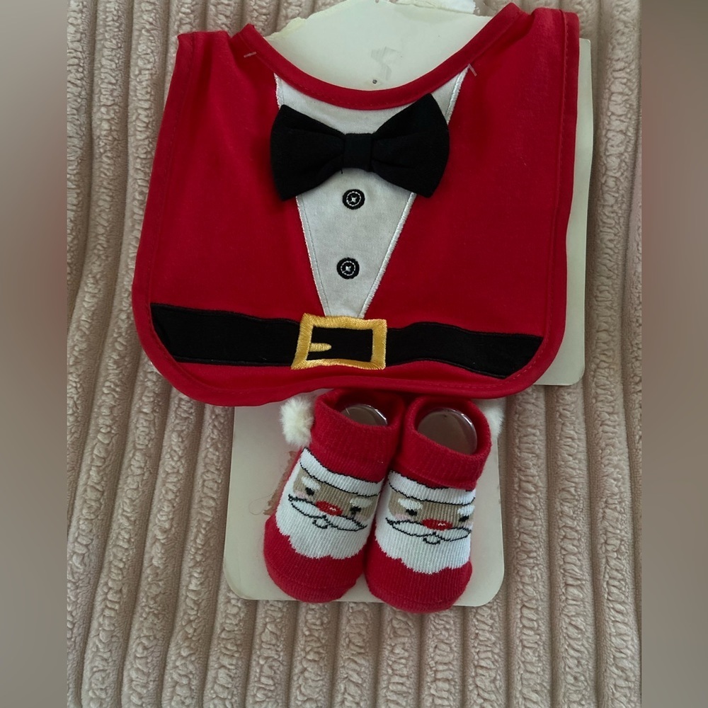 Little Me Christmas bib and booties